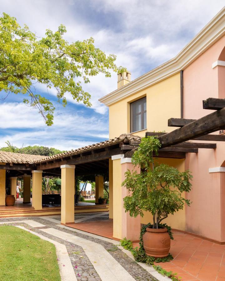 Hotel La Torre Bari Sardo Exterior foto