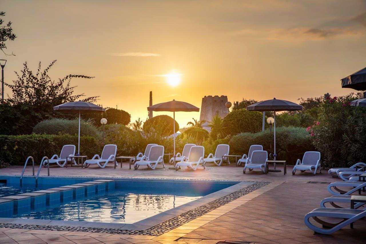 Hotel La Torre Bari Sardo Exterior foto